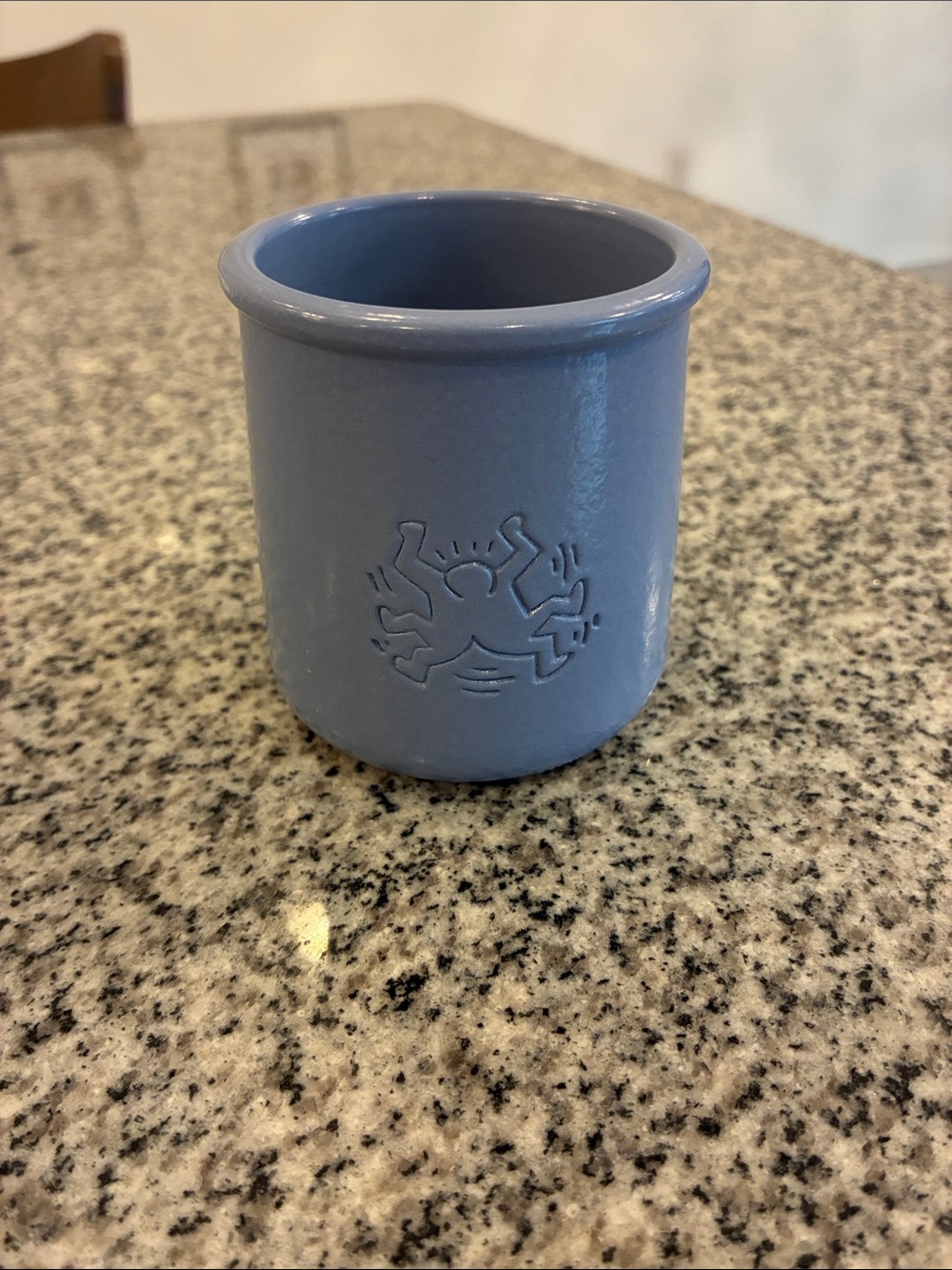 La fermiere Keith Haring dancing embossed limited edition periwinkle yogurt pot
